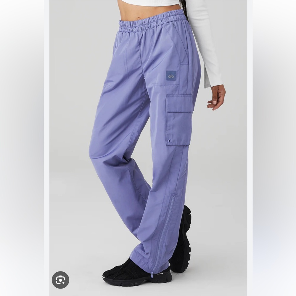 ALO Yoga Women's Track Pants International Wide Leg City